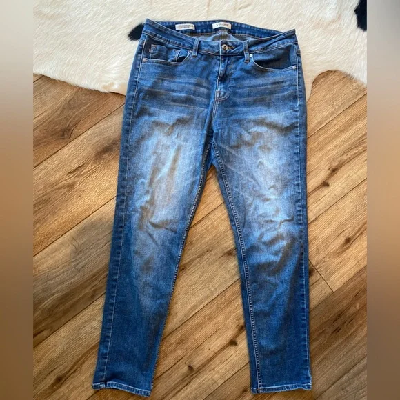 Vigoss Thompson Tomboy jeans - Picture 2 of 11